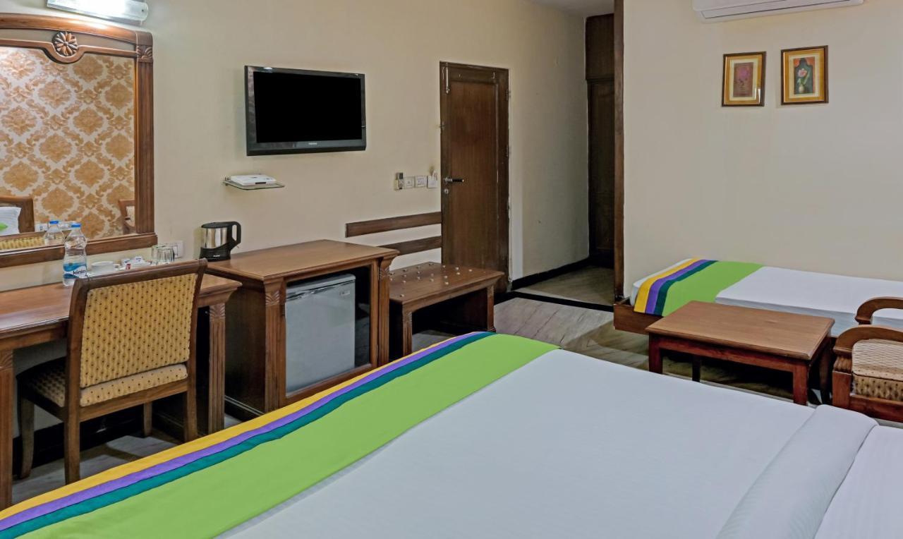 Itsy Hotels Auzone & Spa Chandīgarh Екстериор снимка