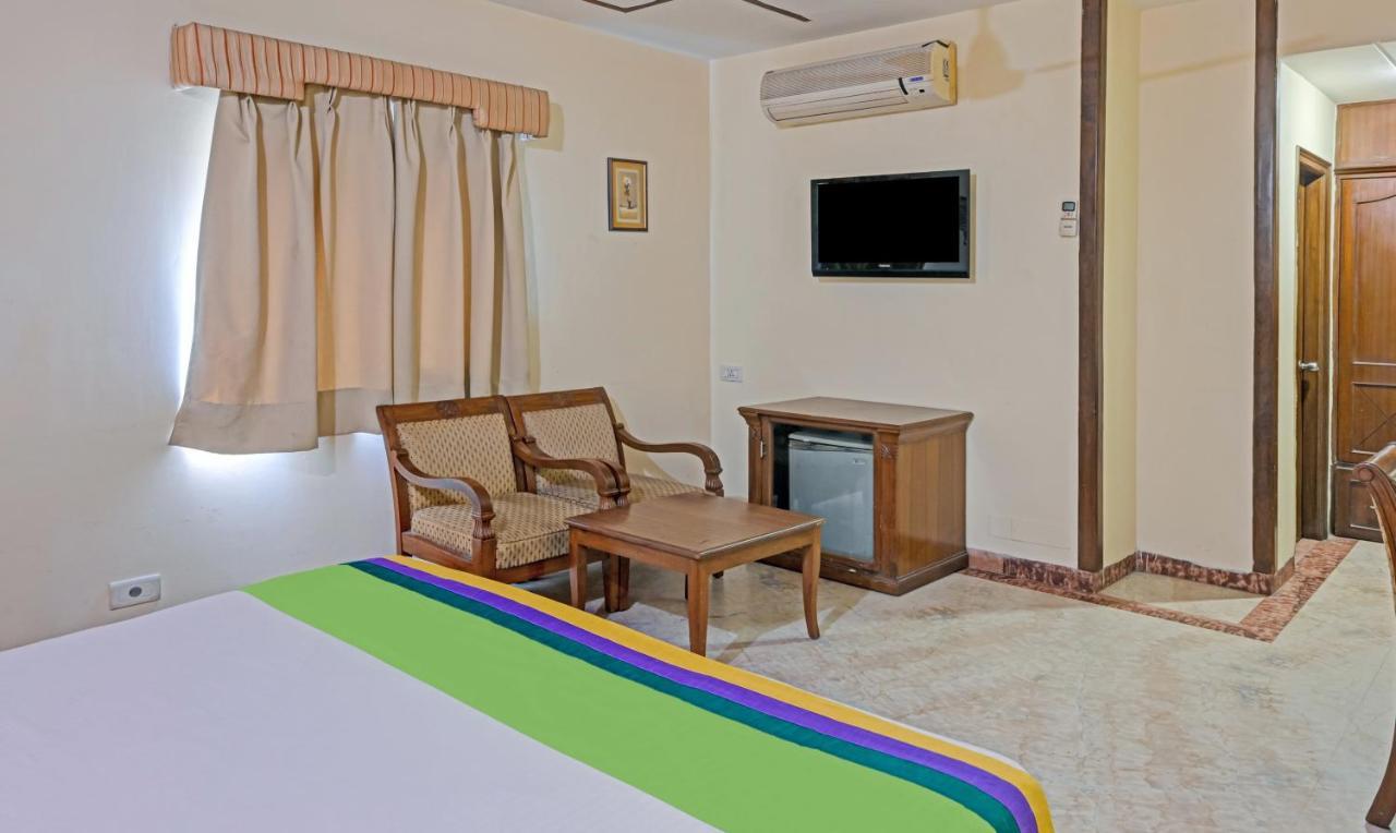 Itsy Hotels Auzone & Spa Chandīgarh Екстериор снимка