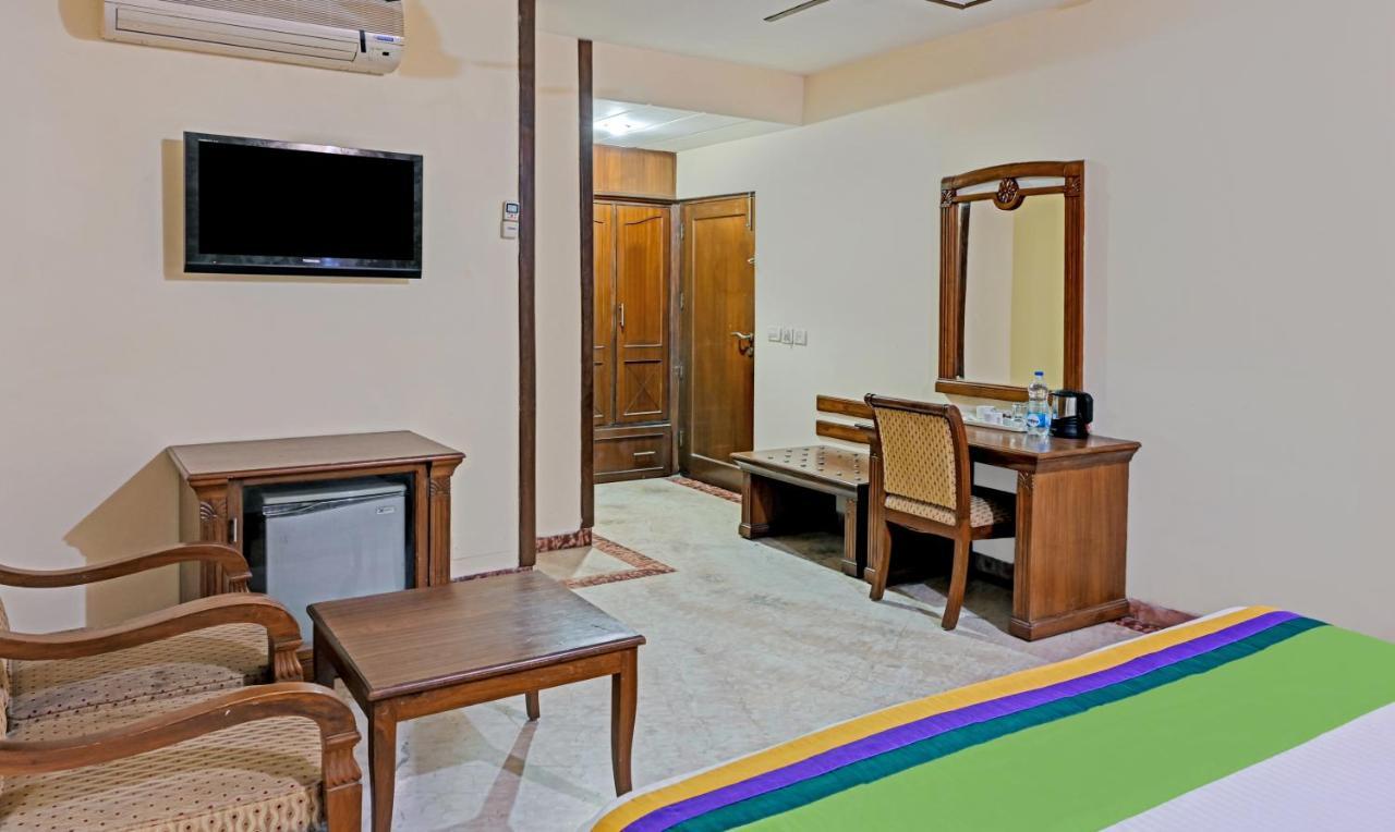 Itsy Hotels Auzone & Spa Chandīgarh Екстериор снимка